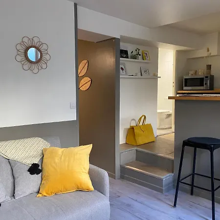 Apartment Pied A Terre En Plein Coeur De