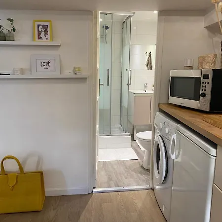 Pied A Terre En Plein Coeur De Apartment *