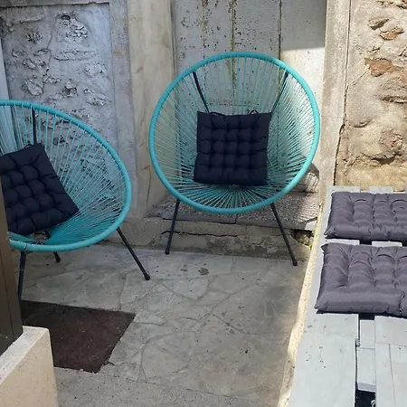 Pied A Terre En Plein Coeur De Apartment Montmorency